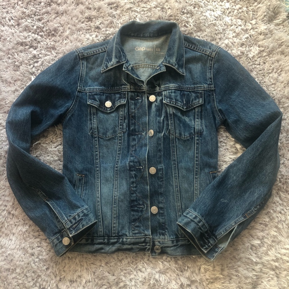 Classic Gap Jean Jacket